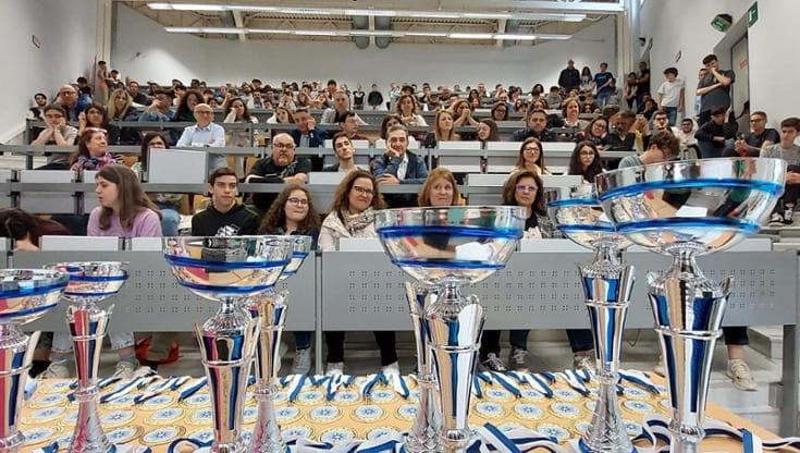 Giochi matematici del Mediterraneo, tre studenti siciliani fra i ...
