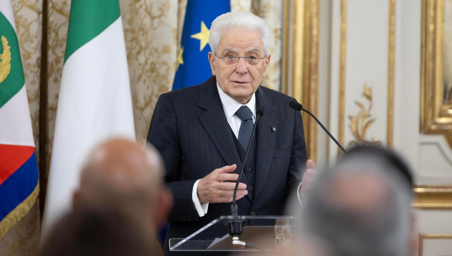 Palermo, il presidente Mattarella a sorpresa al convegno sul fratello ucciso dalla mafia