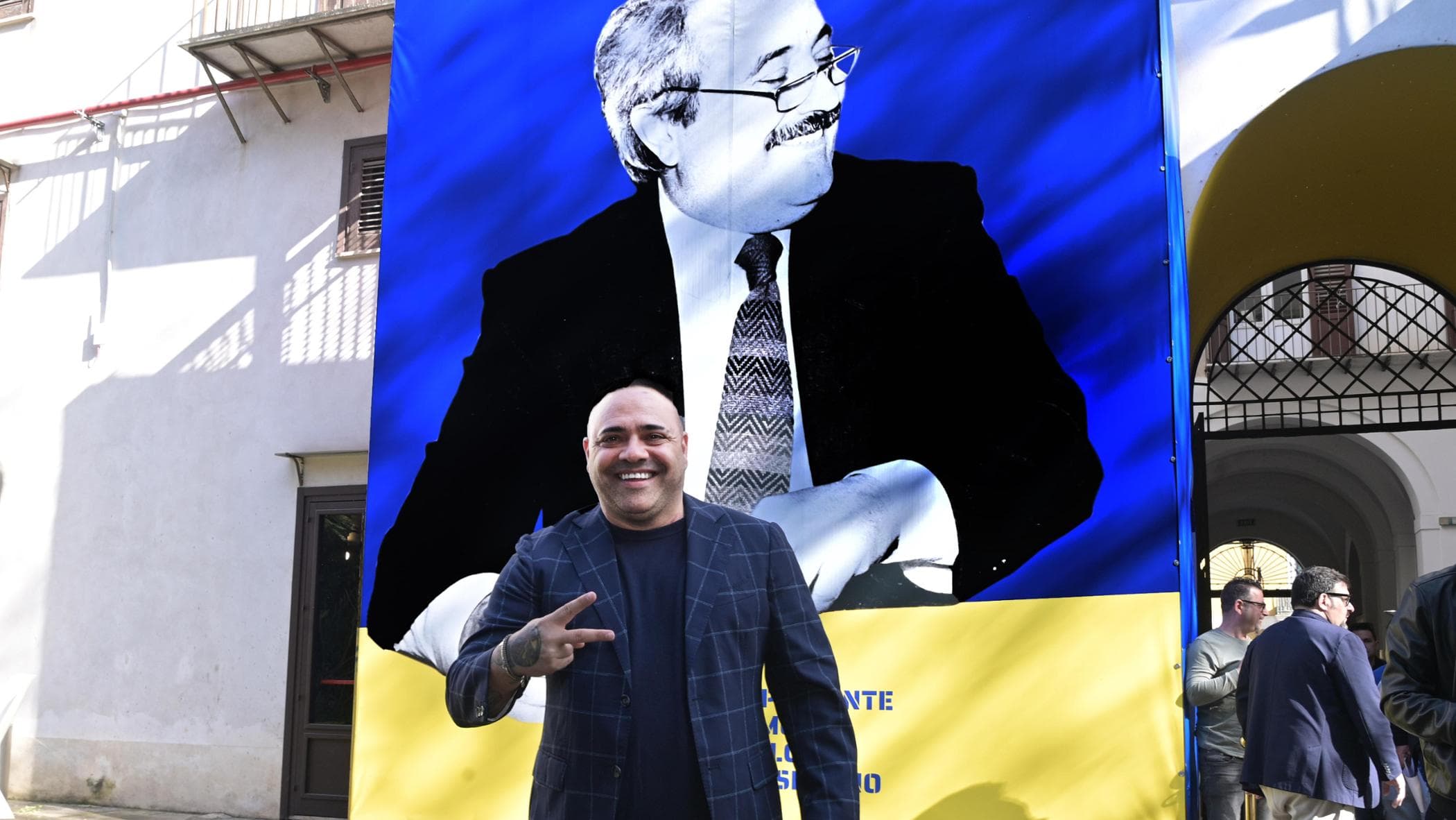 Fabrizio Miccoli commosso a Palermo