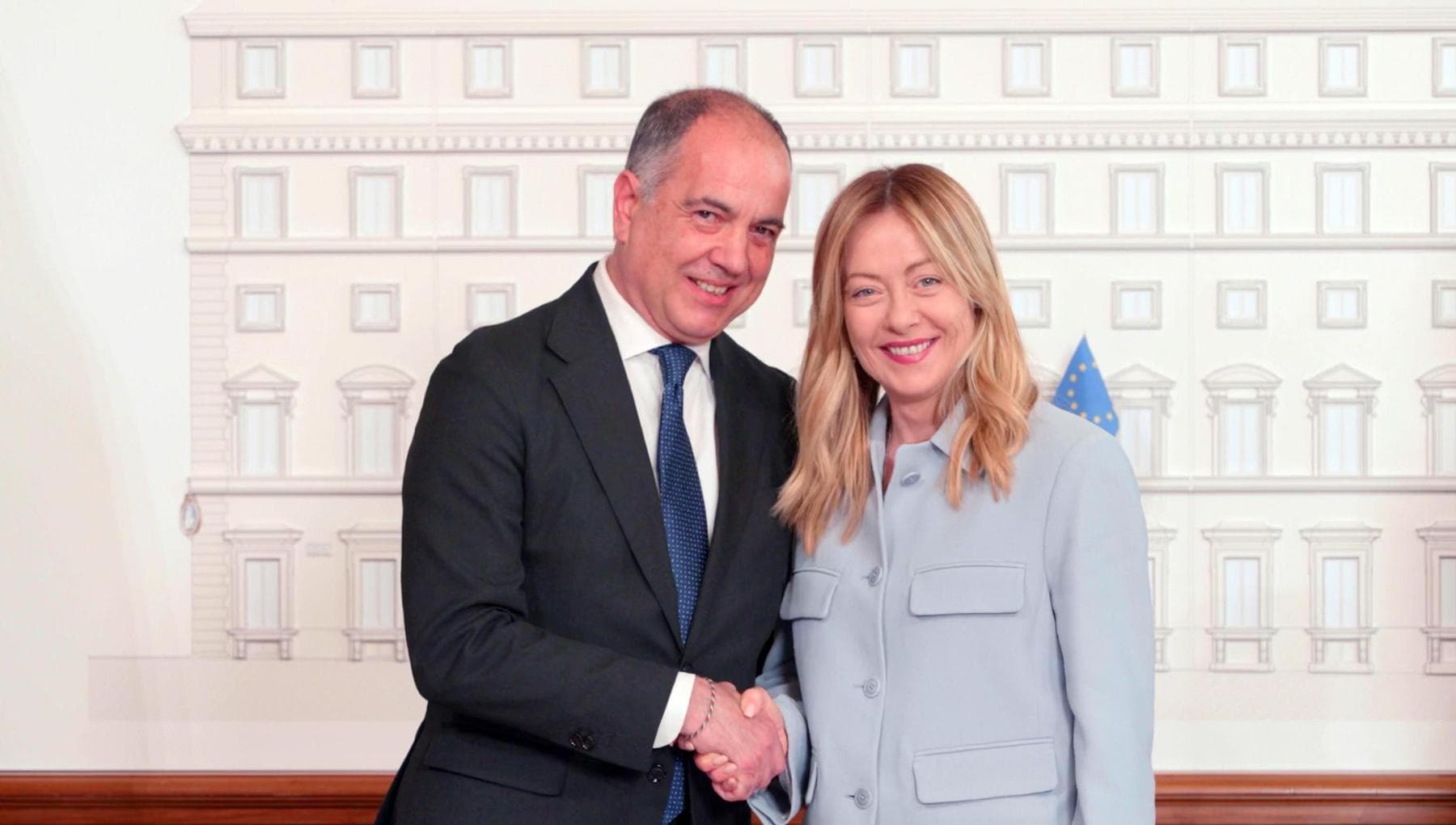 Alla Camera il Pd solleva il caso Cannella: “Fare luce sui fondi per il film del sottosegretario”