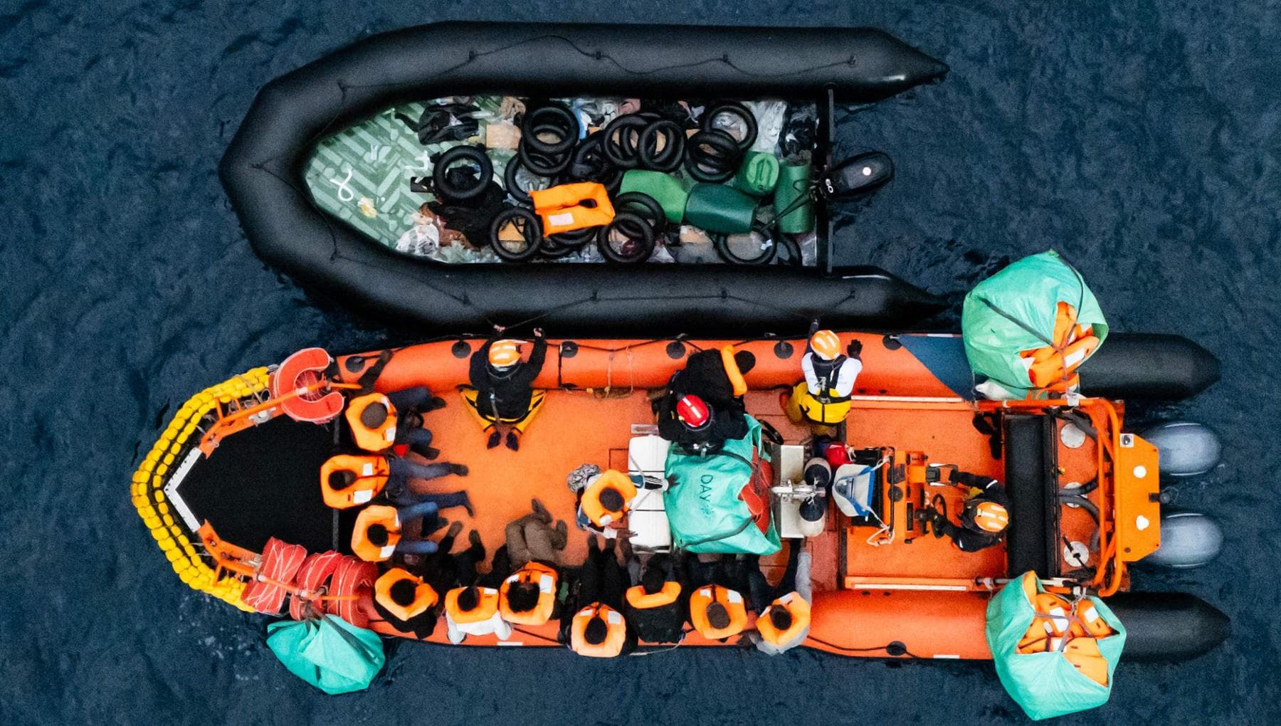 Neonata morta per ipotermia a Lampedusa dopo lo sbarco