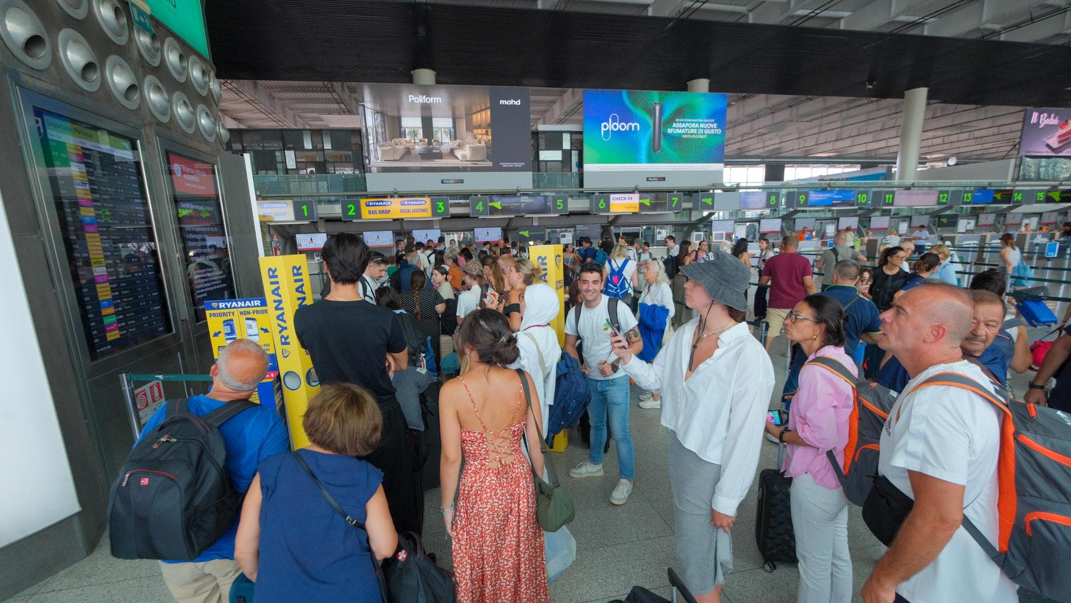Etna, fumo nero sul turismo: già persi 24 milioni di euro, gestione della crisi nel mirino
