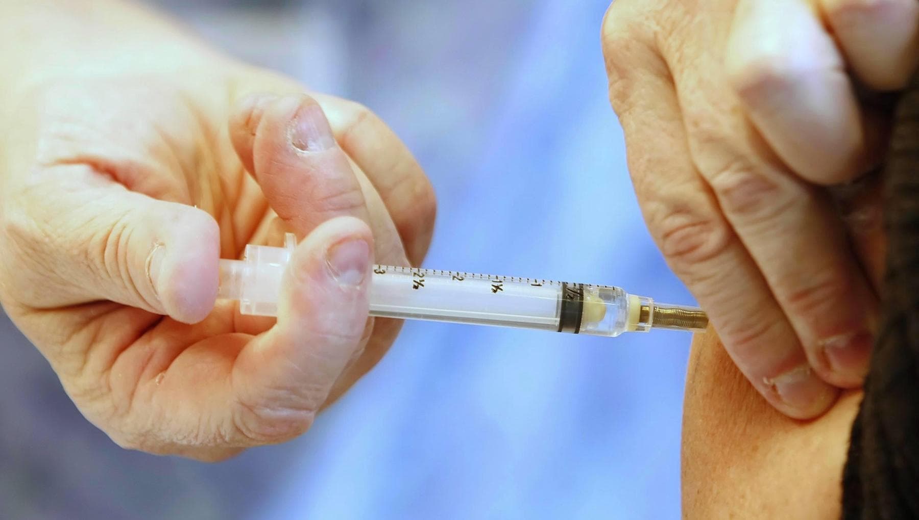 Dopo la morte della bimba per difterite aumentate del 10% le vaccinazioni con esavalente a Palermo