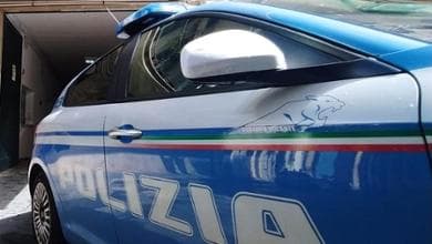 In questura dopo un inseguimento, pregiudicato muore colto da malore. Disposta l’autopsia