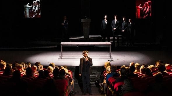 “Giulio Cesare” 


e la democrazia malata: il teatro Libero riparte
