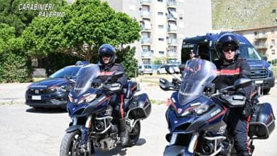 Blitz dei carabinieri a Borgo Nuovo, 90 denunciati