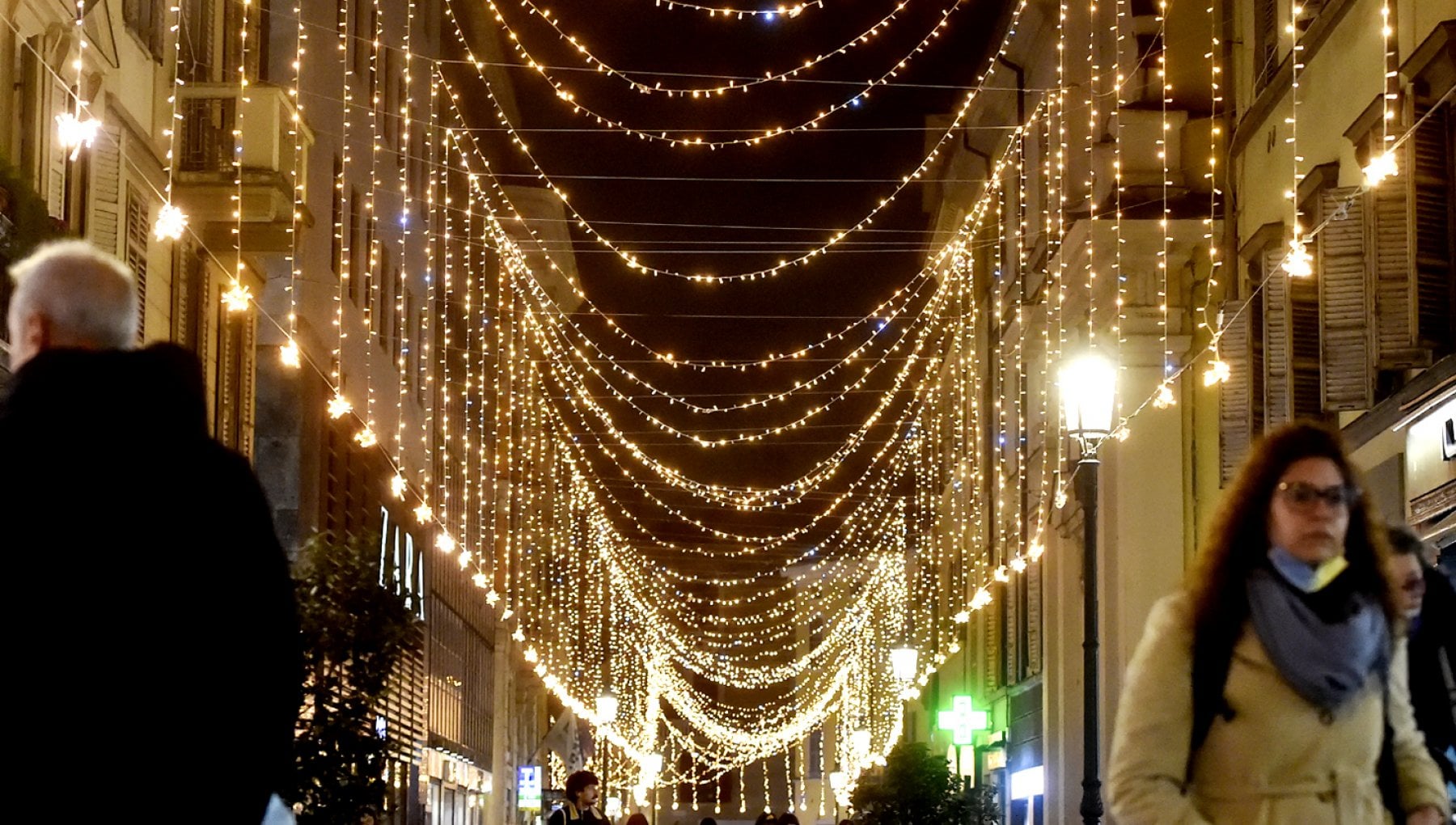 Natale A Parma Accese Le Luminarie Foto La Repubblica