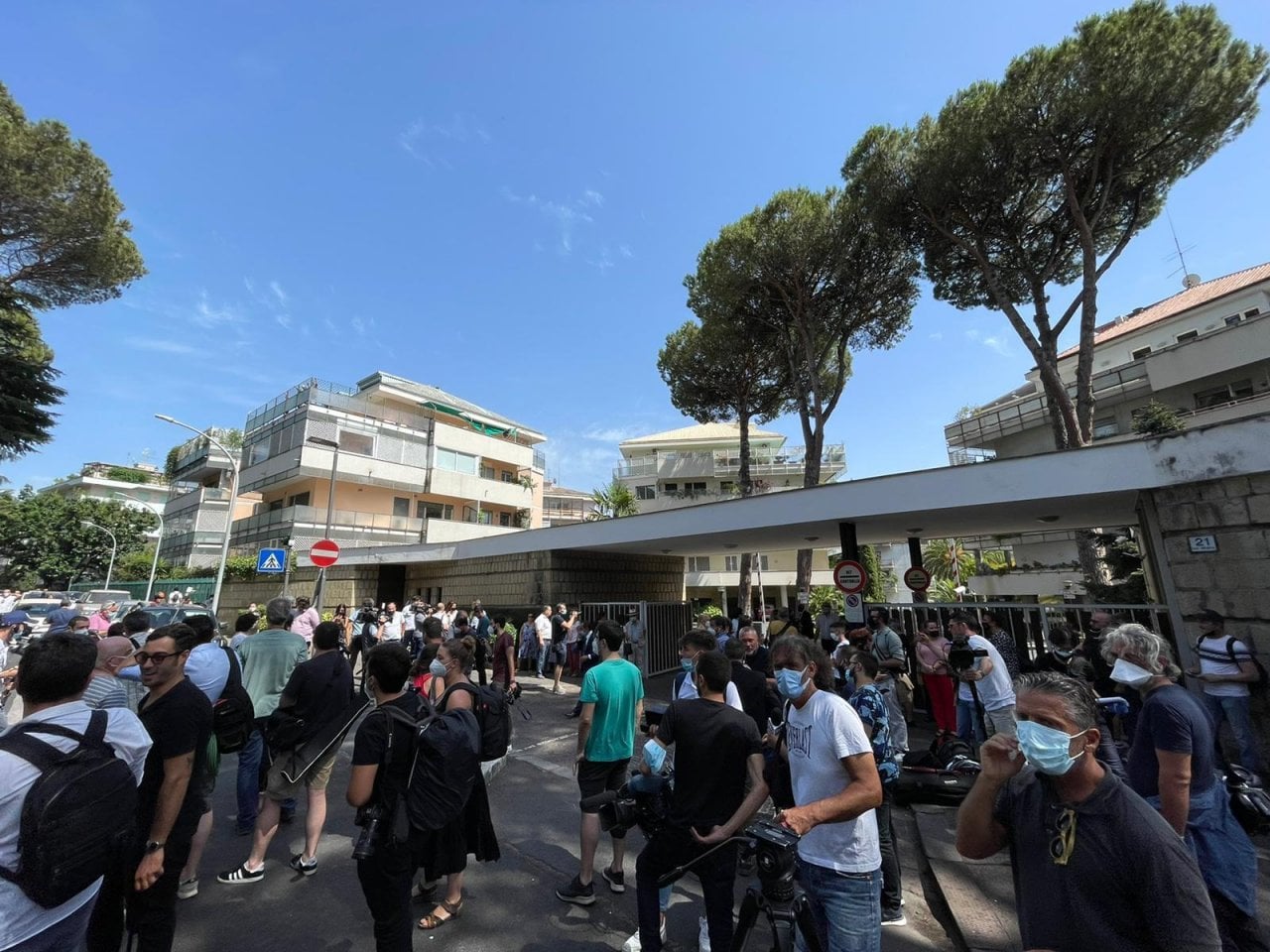 Via Nemea 21 Roma Casa Raffaella Carra