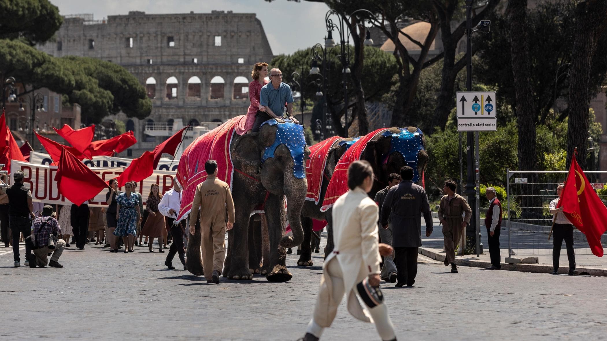 Roma come Hollywood? La burocrazia italiana fermerebbe anche un set di ...