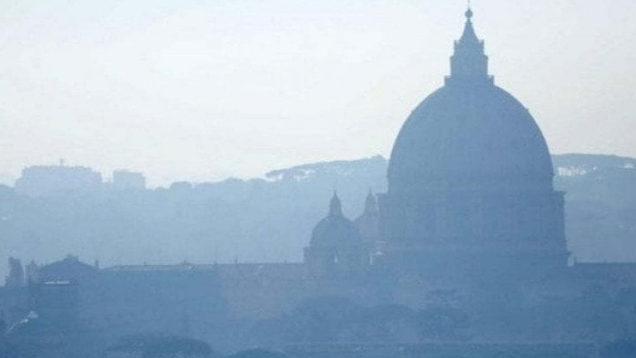 Inquinamento, a Roma superati i valori limite: “Fragili, donne incinta ...