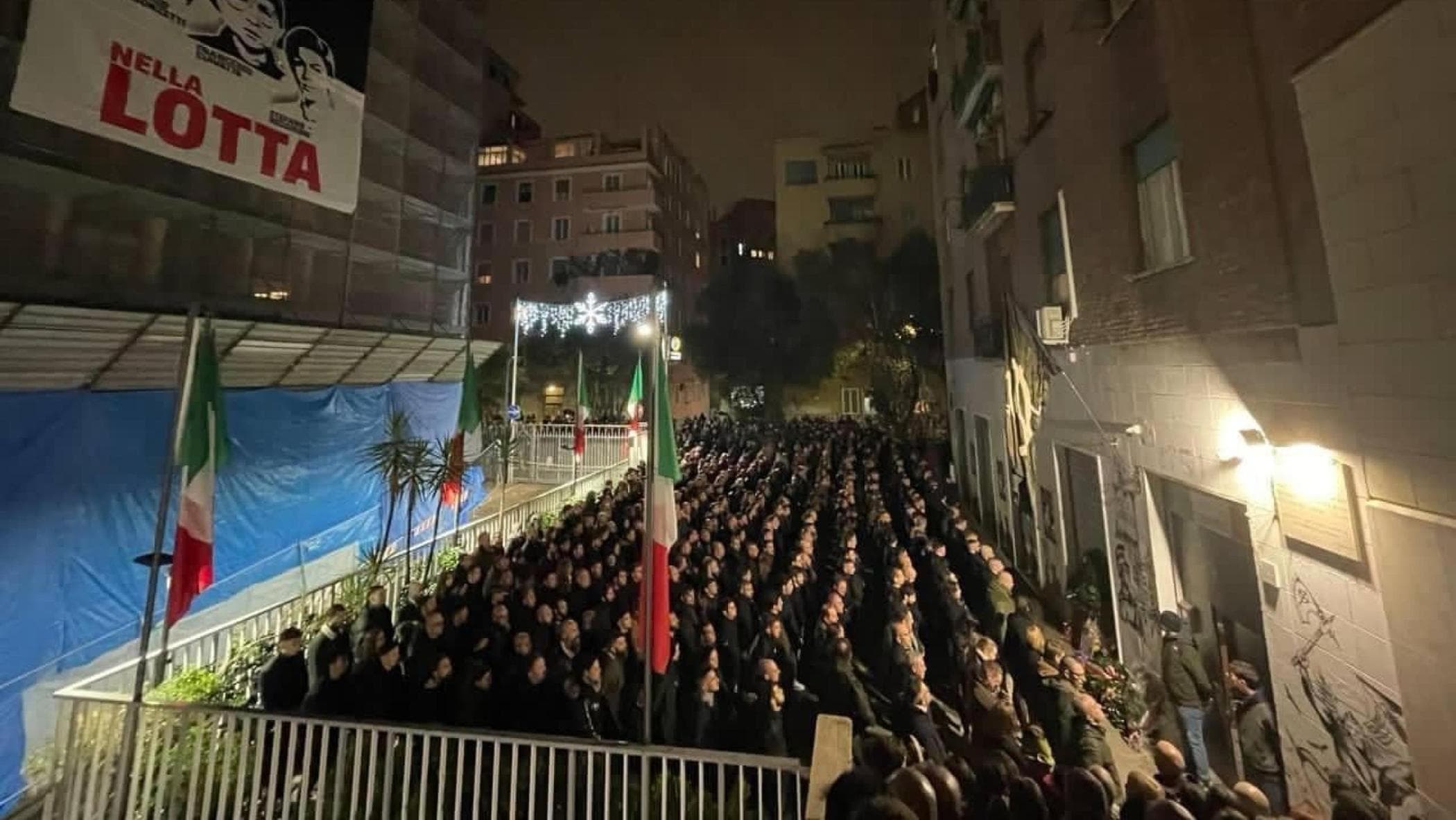 Acca Larentia, saluti romani alla commemorazione: gup proscioglie 29 persone