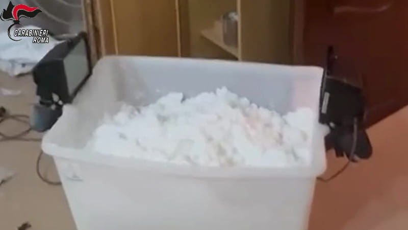 Cocaina e GPS: Roma intrappolata in una rete di droga