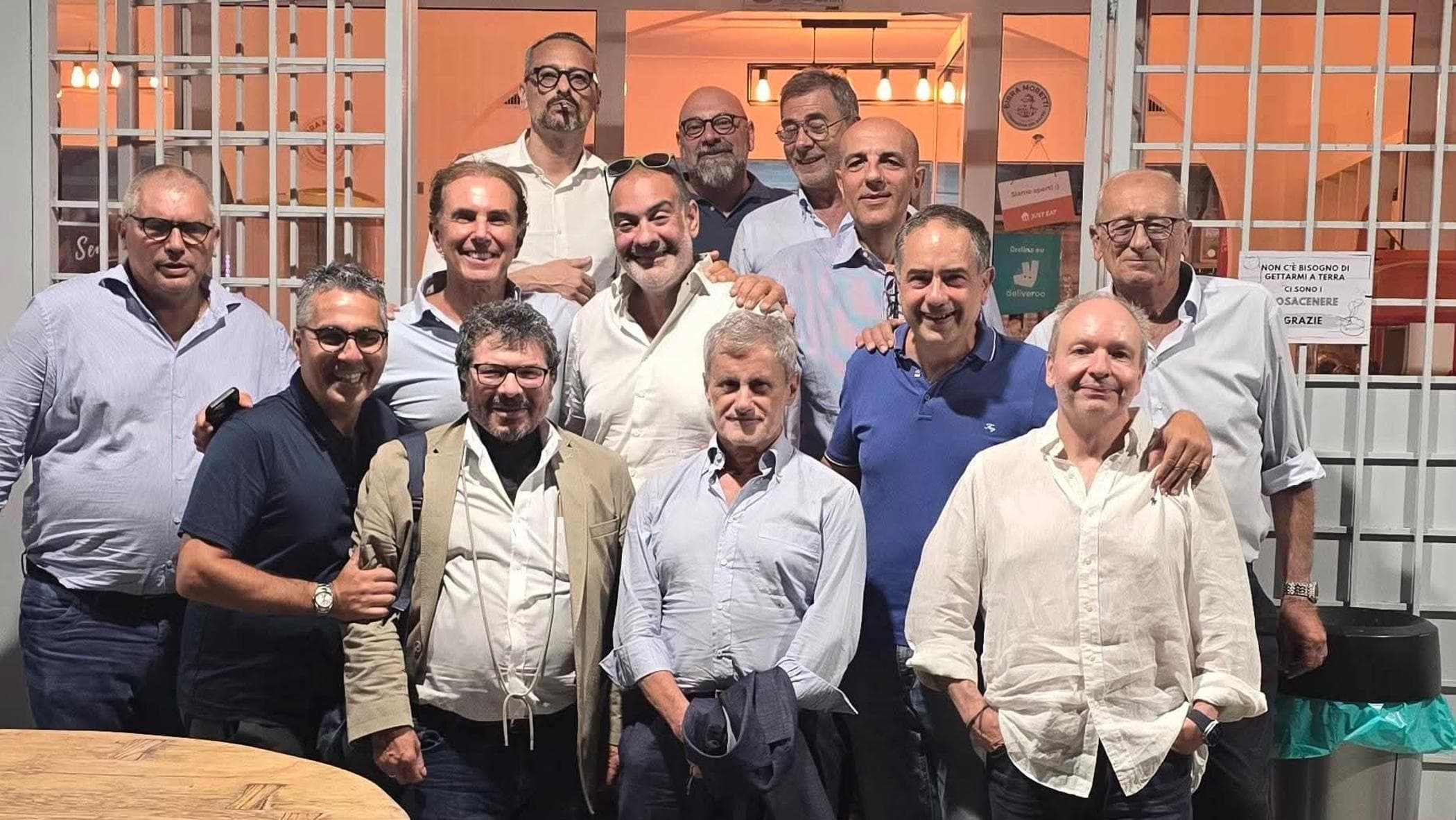 Il “grande freddo” di Gianni Alemanno: l’ex sindaco di Roma a cena coi suoi consiglieri capitolini