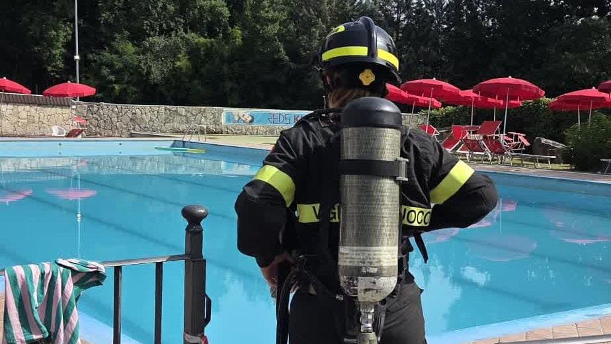 fuga di cloro in piscina bimba di 5 anni in codice rosso e altri sei piccoli in ospedale da Roma.repubblica.it fuga di cloro in piscina bimba di 5 anni in codice rosso e altri sei piccoli in ospedale