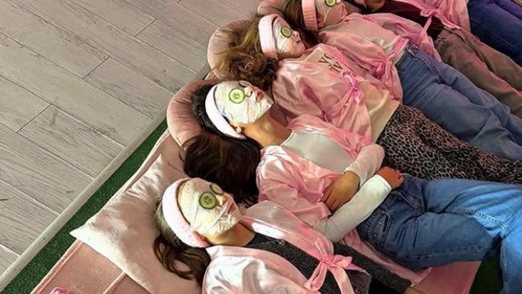 Il business dei beauty party per bambine: smalti, trucchi, maschere e “giochi da femminucce”