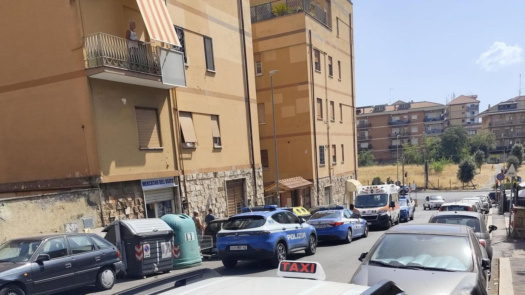 “Venite, forse è morta”. A 16 anni picchia e uccide la madre: shock a Roma