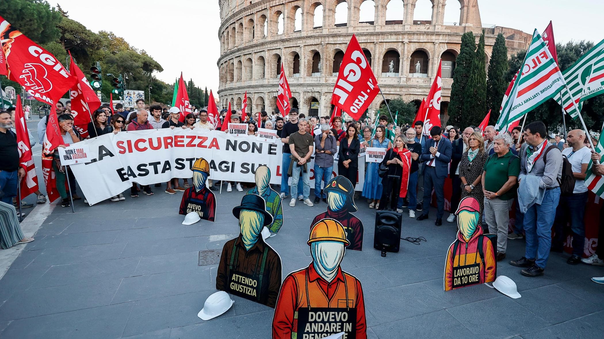Morte sul lavoro al Colosseo, operaio precipita da dieci metri “Il monumento non riapre”