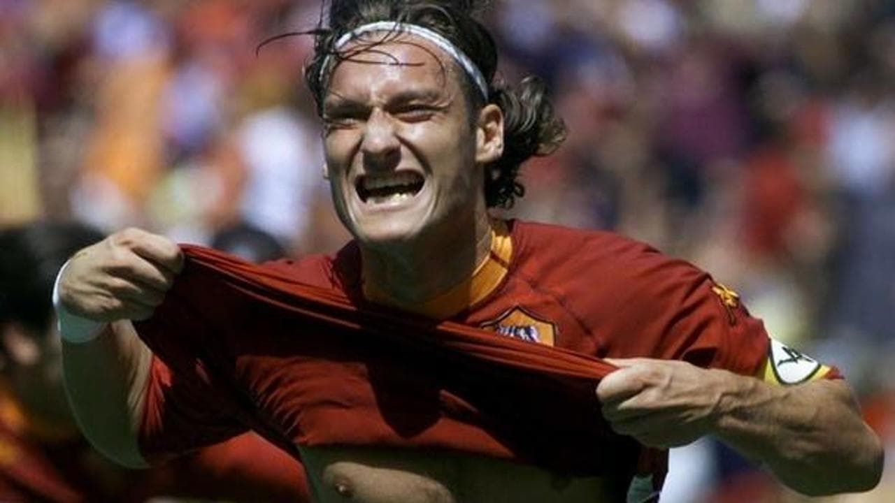 I 50 anni di Francesco Totti, il ragazzo che cancellò 307 volte le paranoie romaniste
