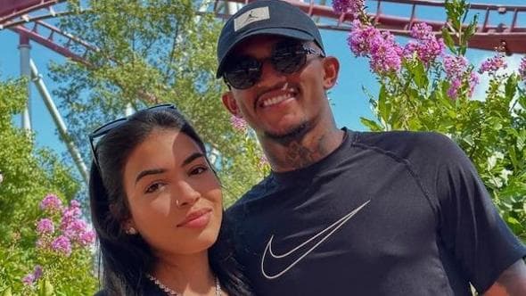 Terremoto Wesley, la moglie sui social: “Ero incinta e mi tradiva, anche con delle prostitute”