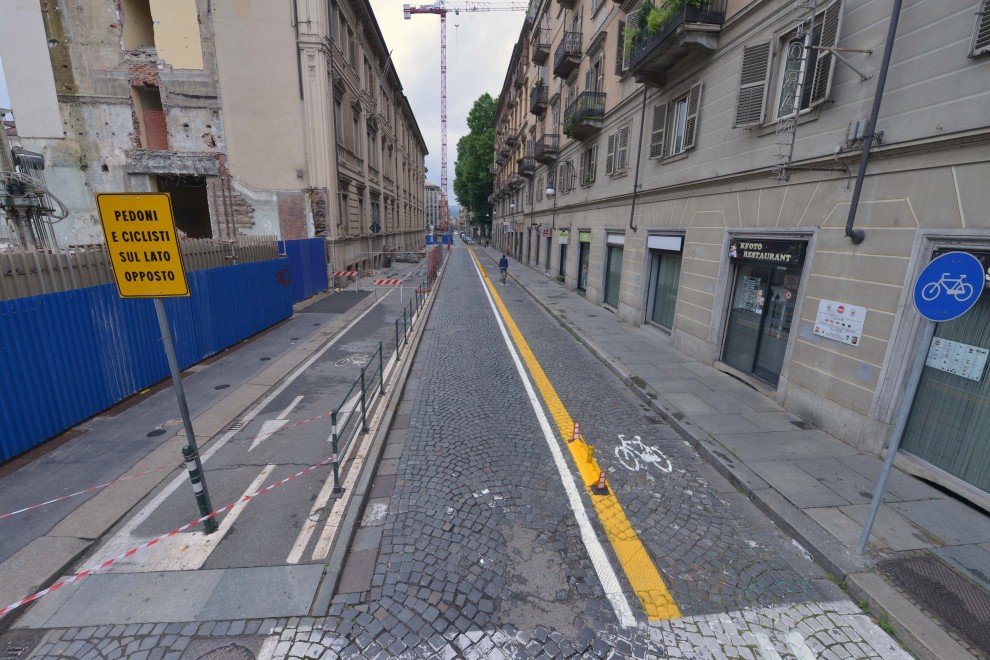 Le Due Piste Ciclabili Di Via Bertola La Repubblica