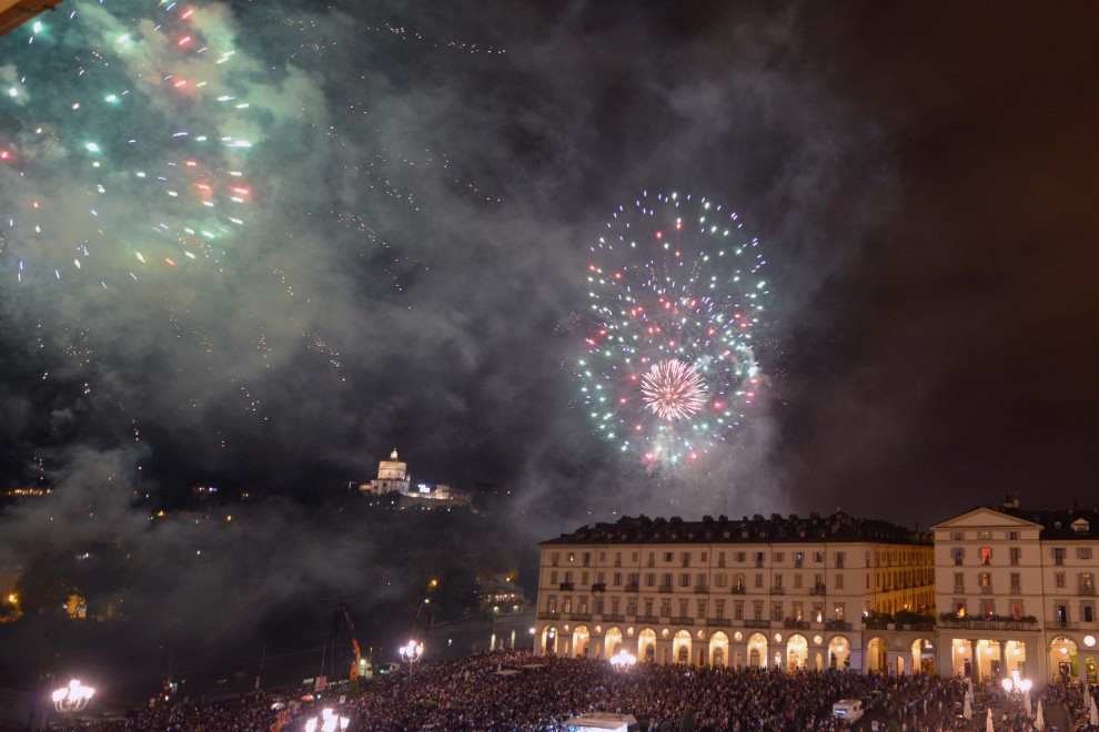 Fuochi San Giovanni Torino In Tv Oggi