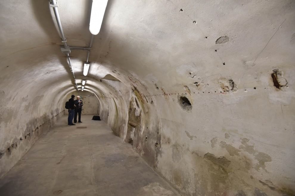 Rifugio Antiaereo Di Palazzo Civico La Memoria Della Guerra 12 Metri