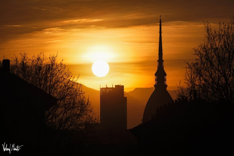 A Che Ora Tramonta Il Sole A Torino