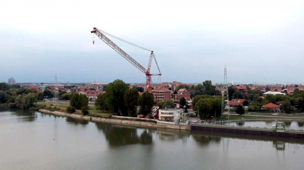 Perché è Caduta La Gru A Torino