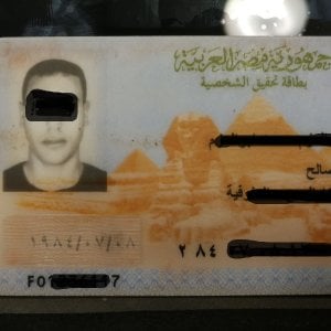 Era una carta di identità araba, non una patente: multa di 