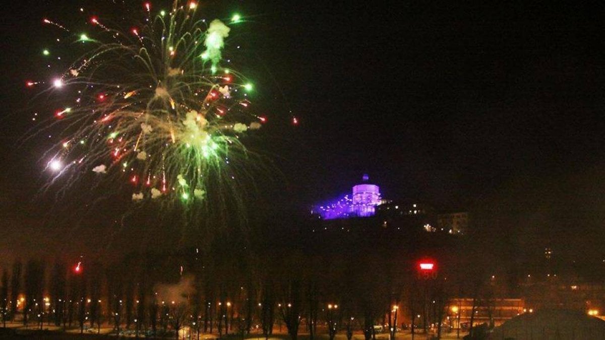Torino Fuochi San Giovanni 2022 In Tv