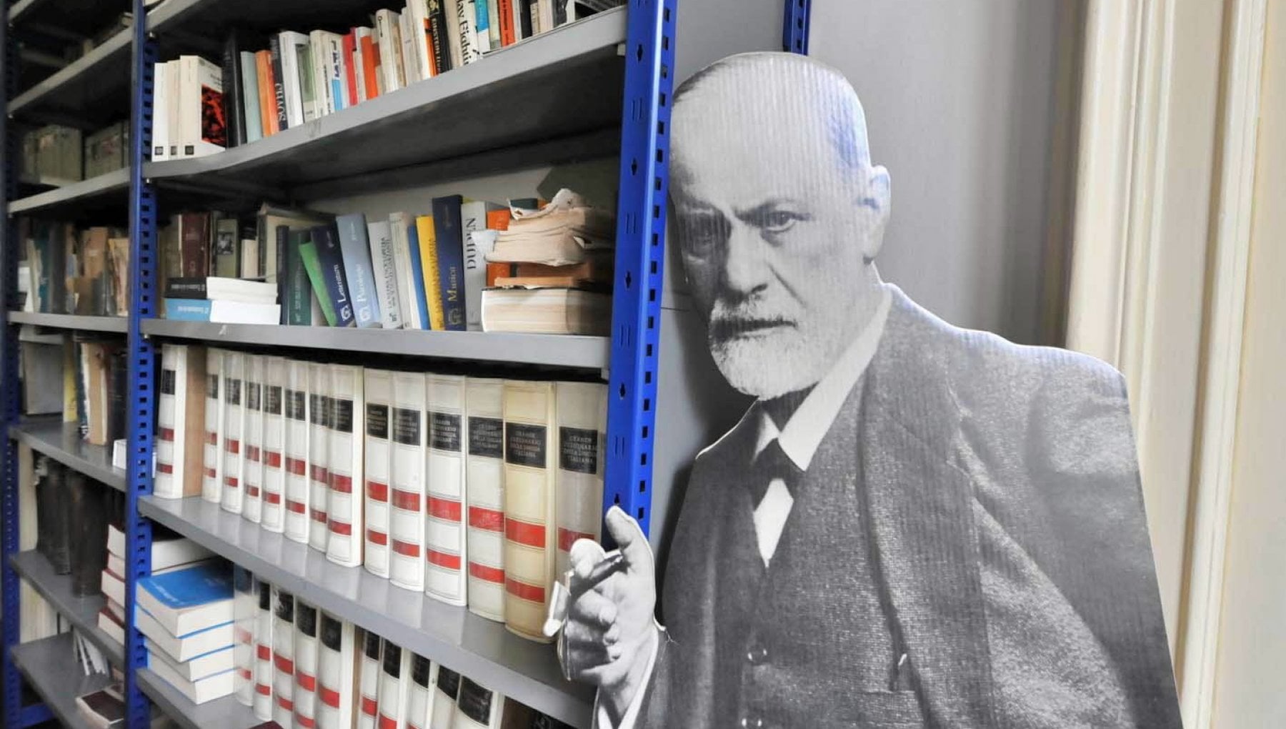 Paolo Boringhieri raccontato dalla figlia Giulia: "Cent'anni fa è nato l'editore che portò al successo la cultura scientifica" - Vimarsana News