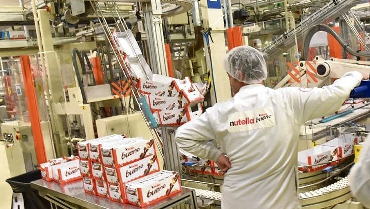 Ferrero cerca dipendenti in Campania: stipendi da oltre 1400 euro