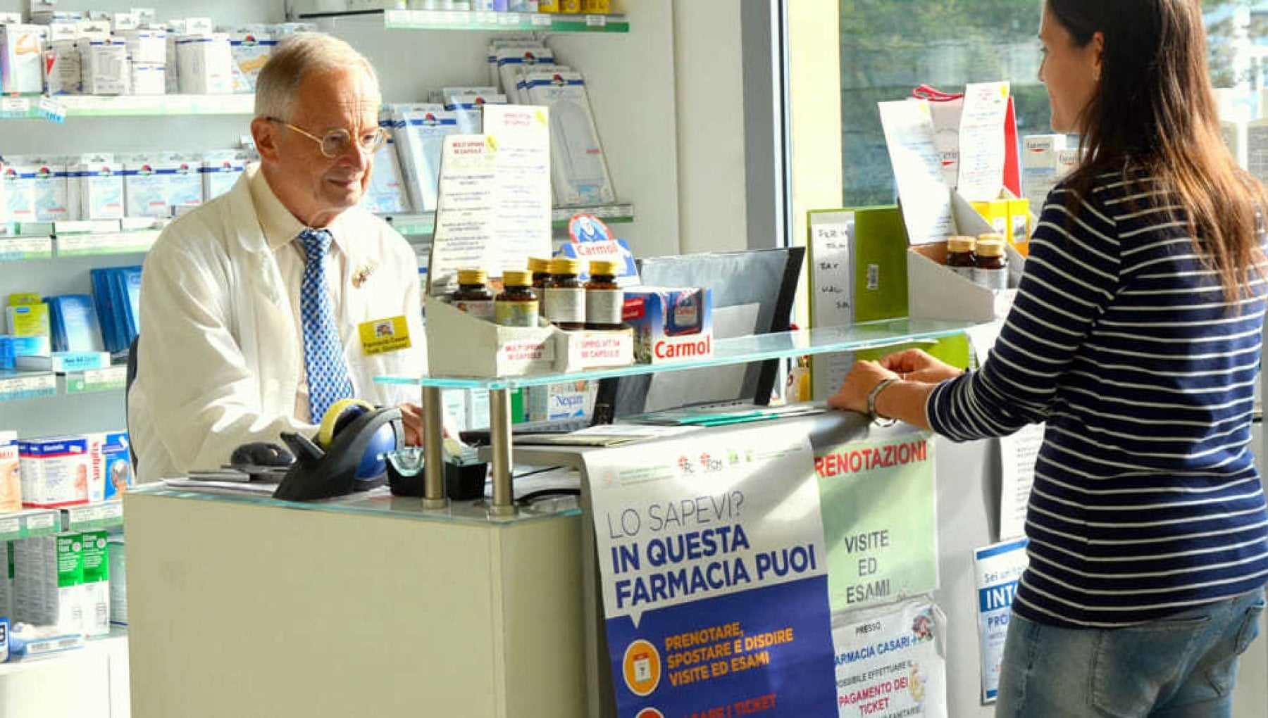 Esami e visite ora si prenotano anche in farmacia in Piemonte hanno aderito in 1600 la Repubblica