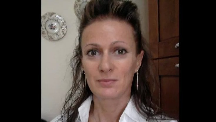 La tragedia di Stella: muore d’infarto a 55 anni mentre porta la spesa ...