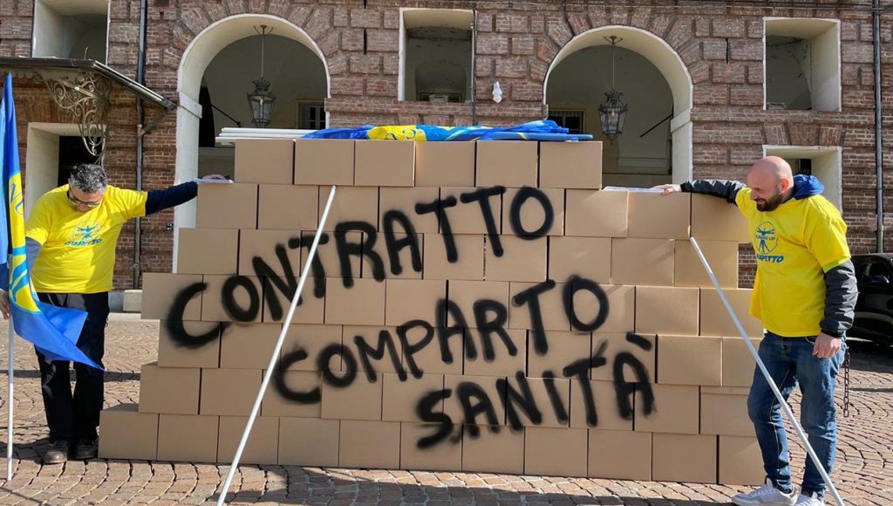 Il flash mob degli infermieri, stato di agitazione per le ...