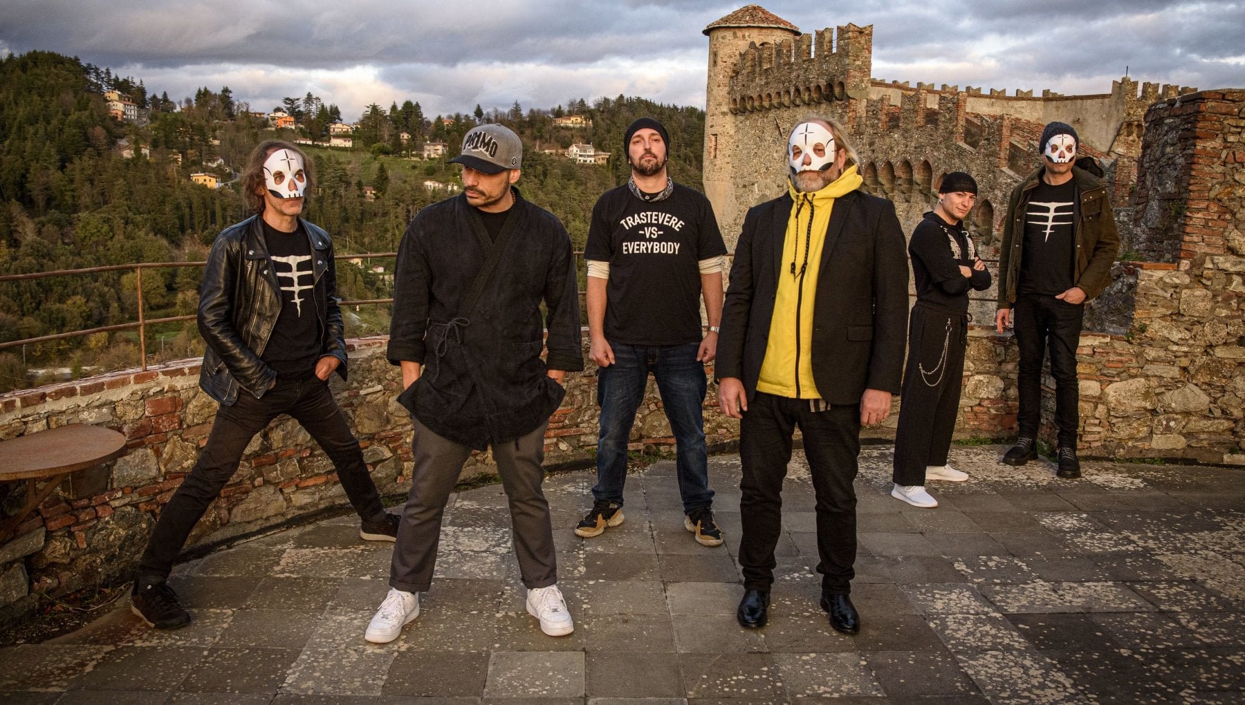Tre Allegri Ragazzi Morti e Cor Veleno all'Hiroshima: "Uniti dalla cumbia, siamo sul palco in sette per una grande festa" - Vimarsana News