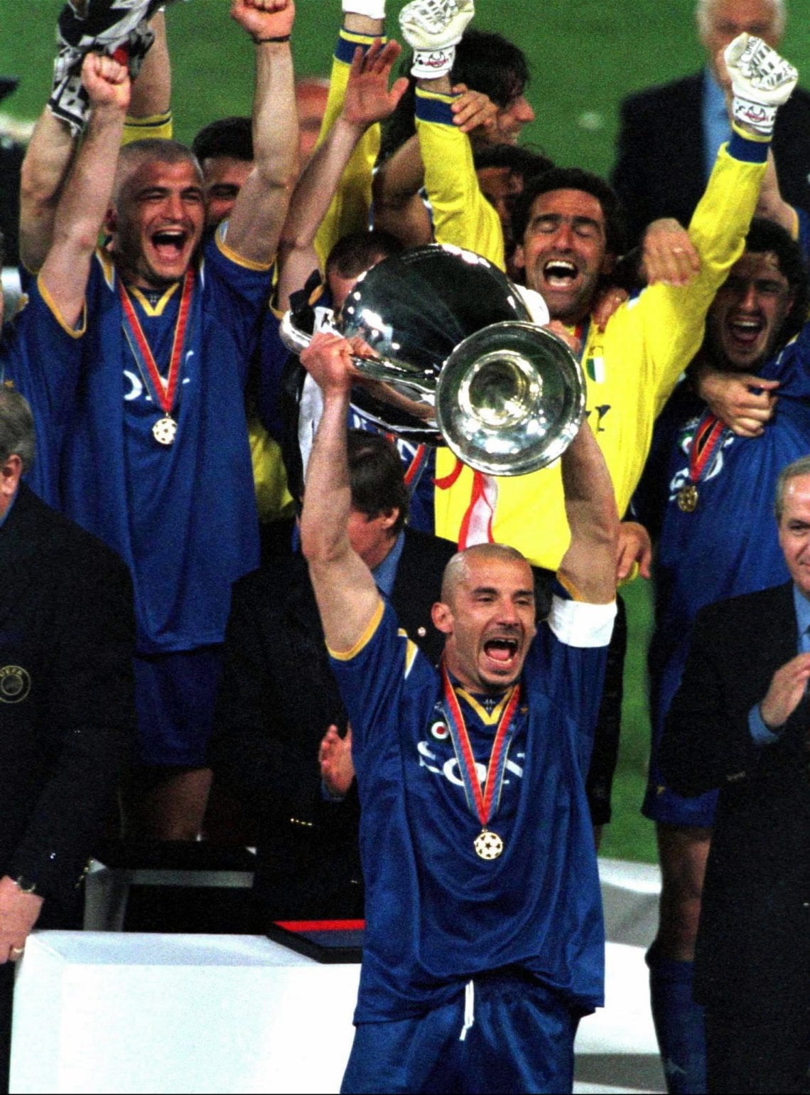 Il videomessaggio registrato da Vialli per Lippi: Spero che non ti dimentichi di me