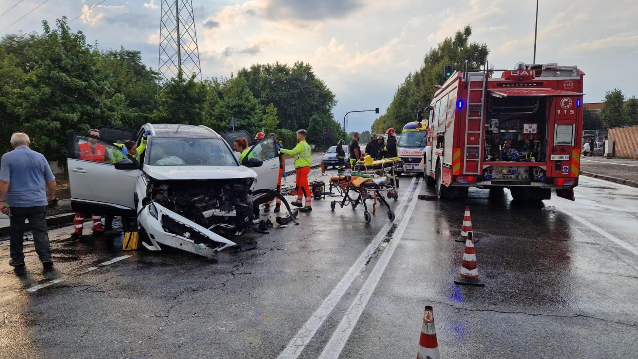 Incidente stradale sul Lungo Stura Lazio a Torino: un morto e quattro