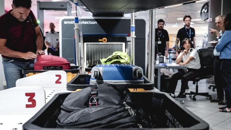 bagaglio a mano liquidi e creme Liquidi nei bagagli a mano, da oggi c'è l'ok a Linate e al T1 di Malpensa main image 1