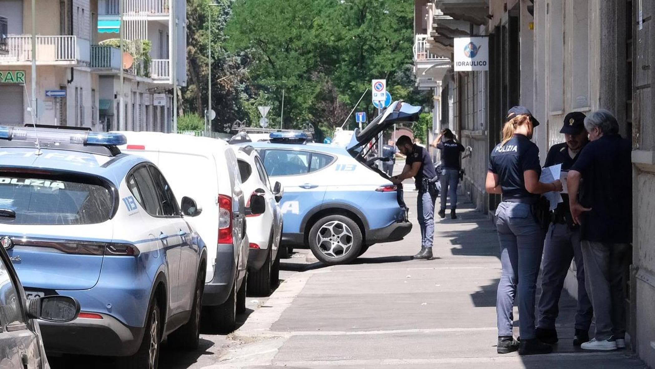 Torino, madre e figlia trovate morte in casa: ipotesi omicidio-suicidio