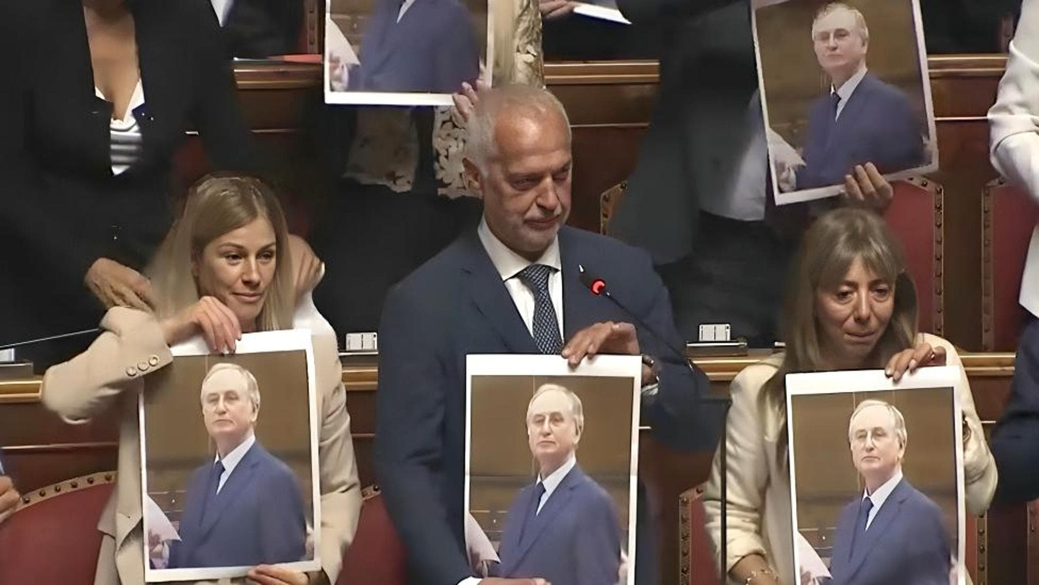 Nordio, “grazia per Roggero”, ma il difensore accusa: “Lui in cella per la vostra mancata riforma”