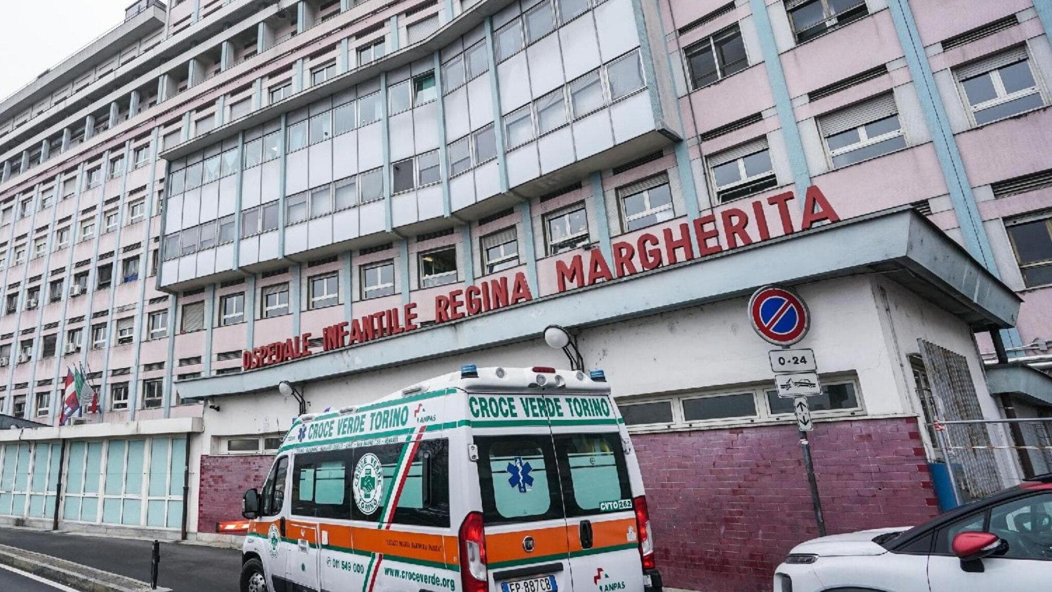 Younes in coma a Sharm, ok al viaggio dai medici italiani: atteso da martedì al Regina Margherita