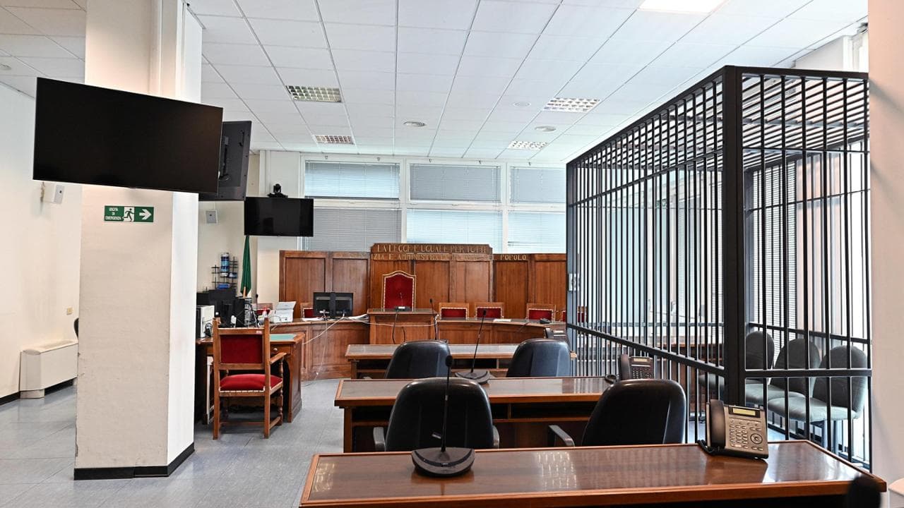 Processo Brandizzo, aule troppo piccole: lite tra ministero e Comune sull’affitto della nuova sede