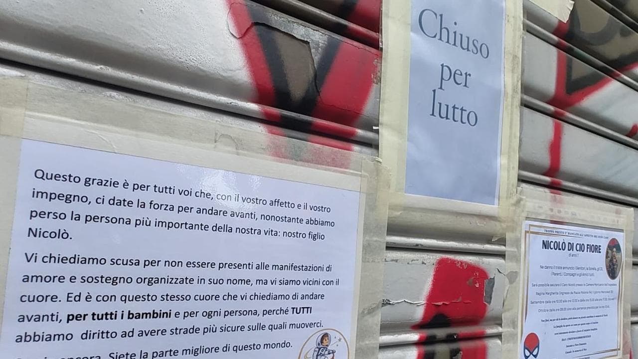 I ciclisti a Lo Russo: “Ci ascolti ora o proseguiremo la ciclabile umana”