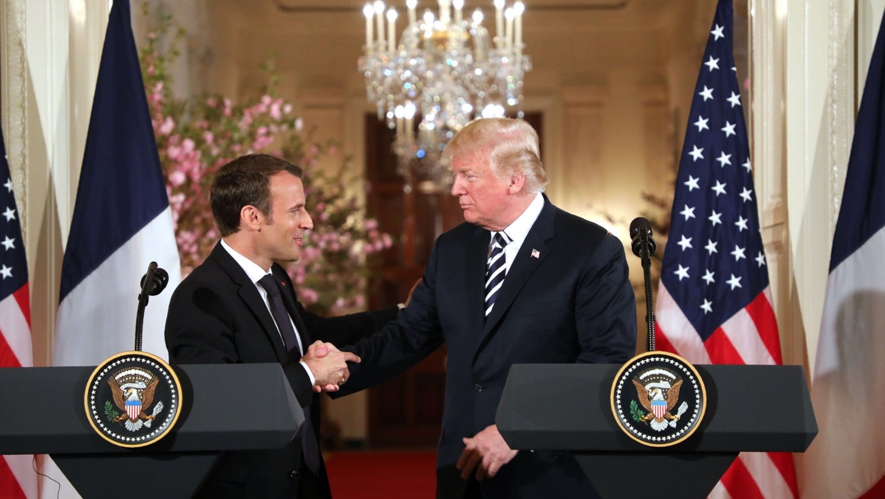 I quattro dossier che allontanano Trump e Macron