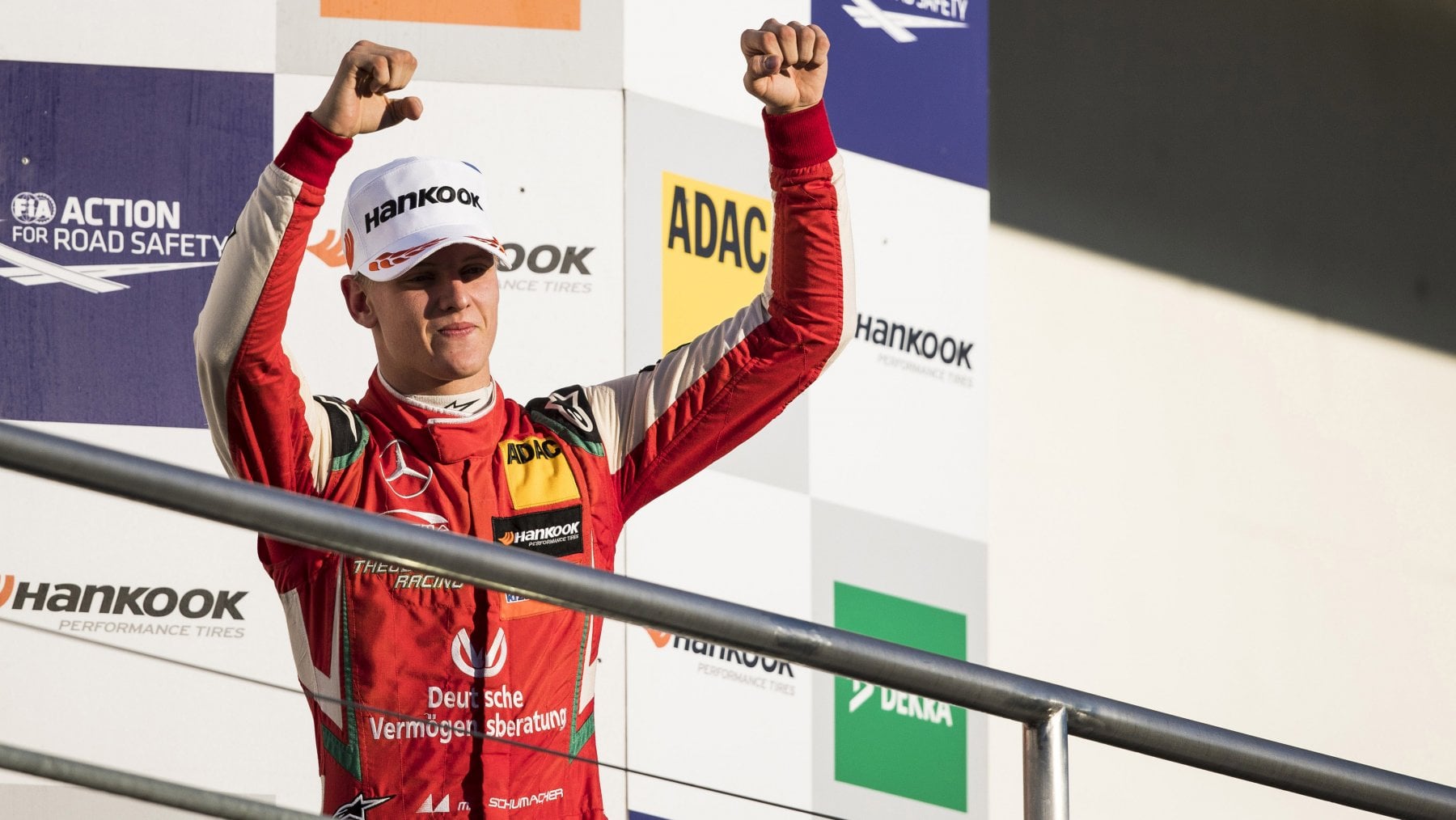 La corsa di Mick Schumacher per sentirsi vicino a suo padre