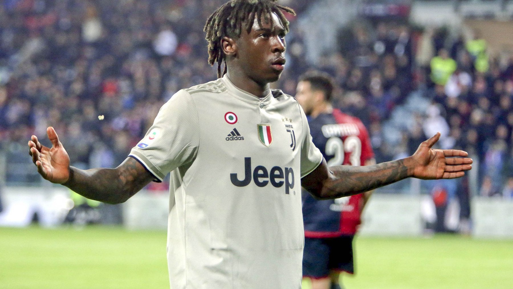 Il gesto di Moise Kean dopo il gol a Cagliari