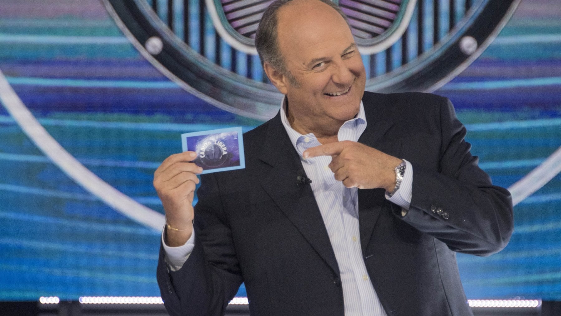 Gerry Scotti: "Mi sento un eroe, davanti alla mia tv c'è tutta la famiglia"