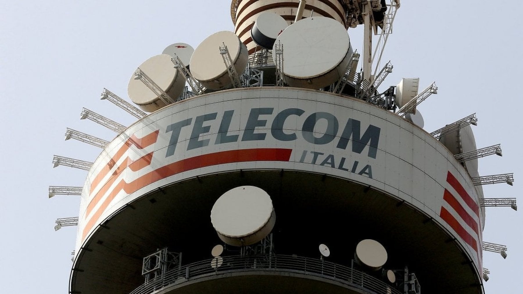 Tim prepara il dopo Conti.  Gubitosi chiama Tononi