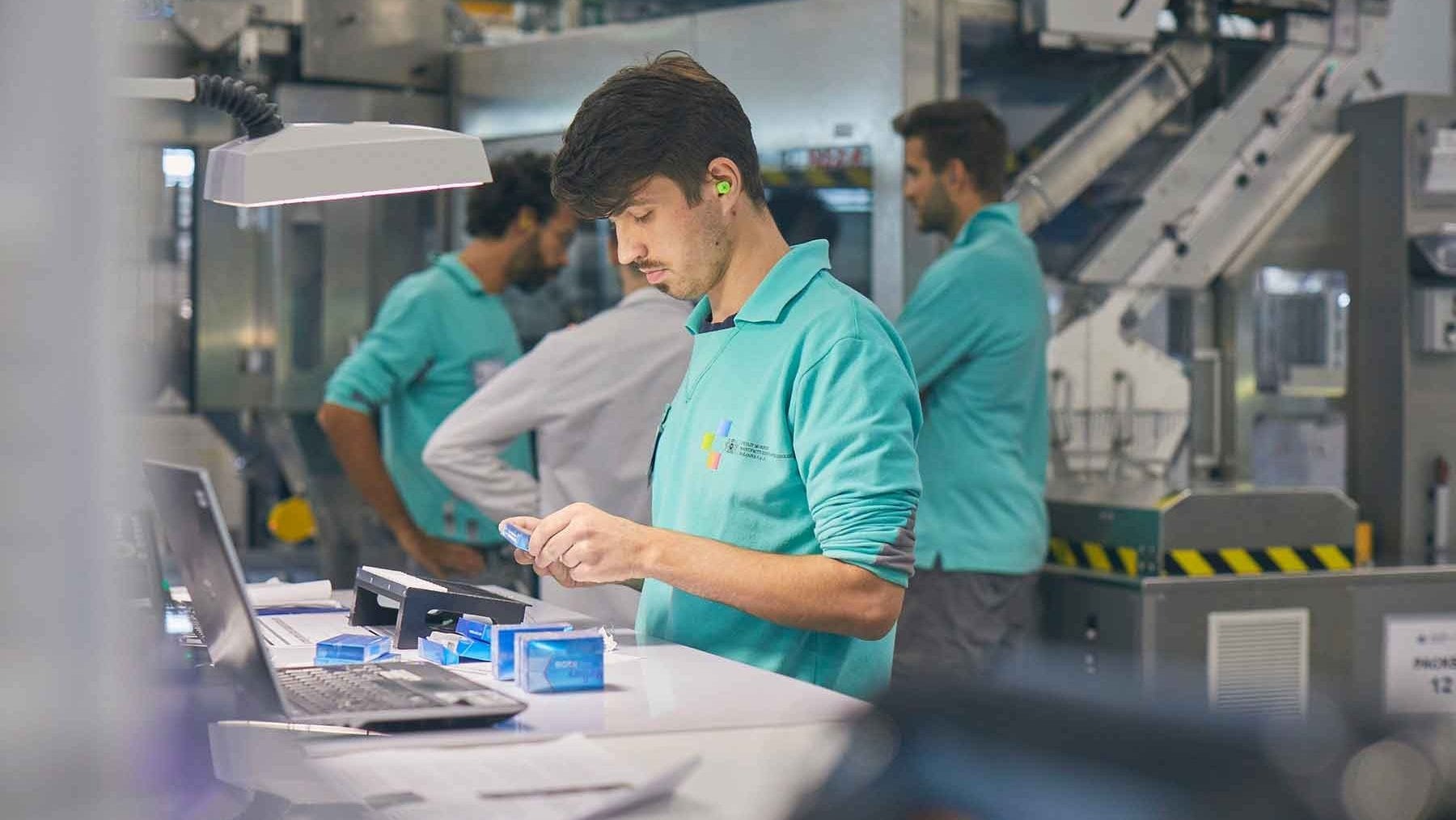 Stipendi al palo, il potere d'acquisto minacciato. Così in busta paga finisce il conto della mancata crescita delle imprese